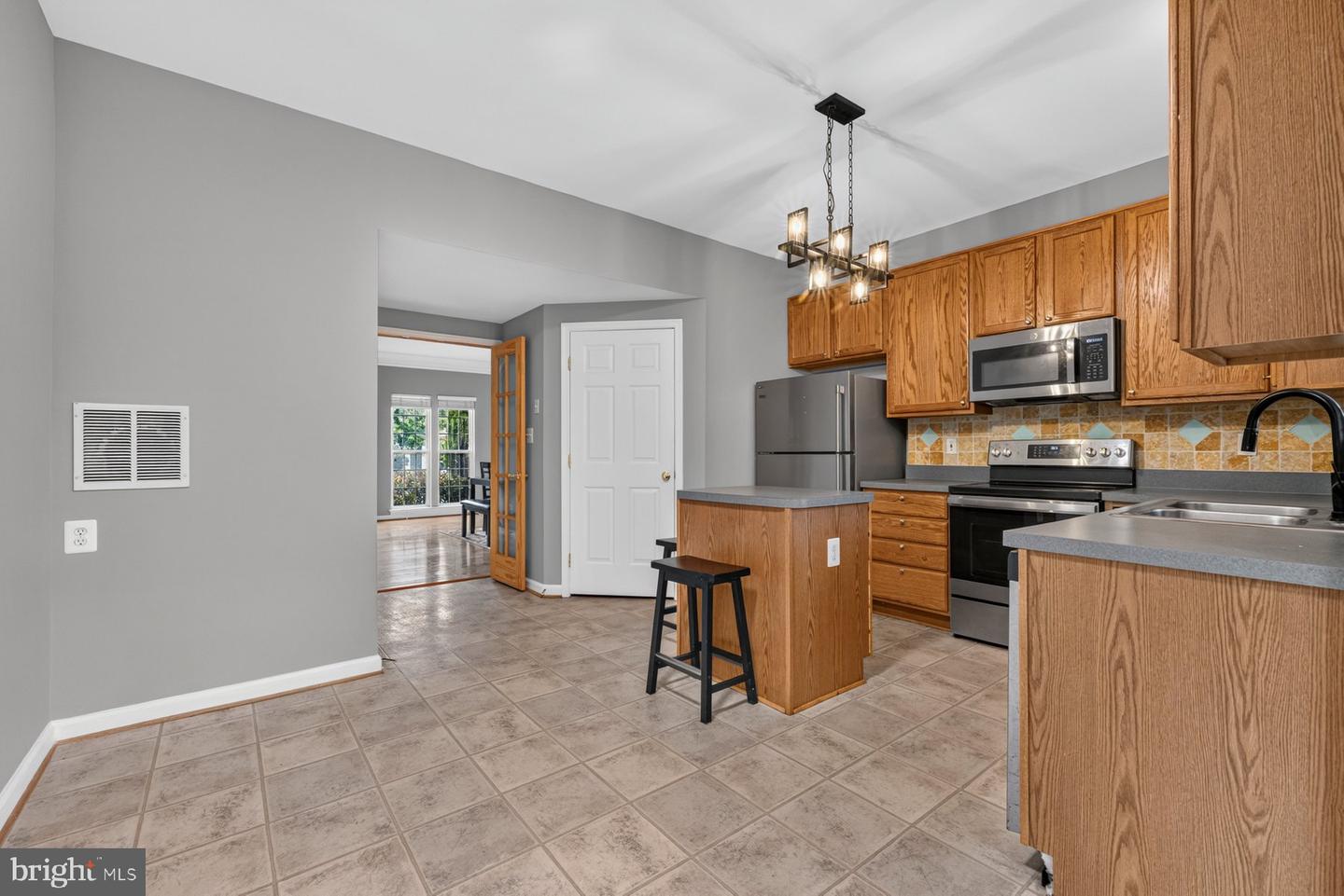 9832 Maitland Loop Property Photo 31