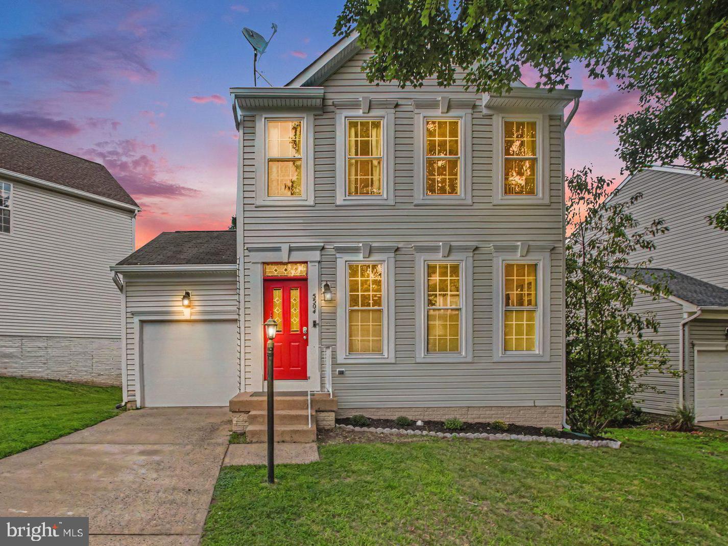 5504 Hobsons Choice Loop Property Photo 1
