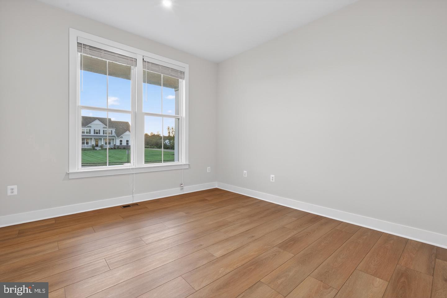 7305 Sugar Magnolia Loop Property Photo 14