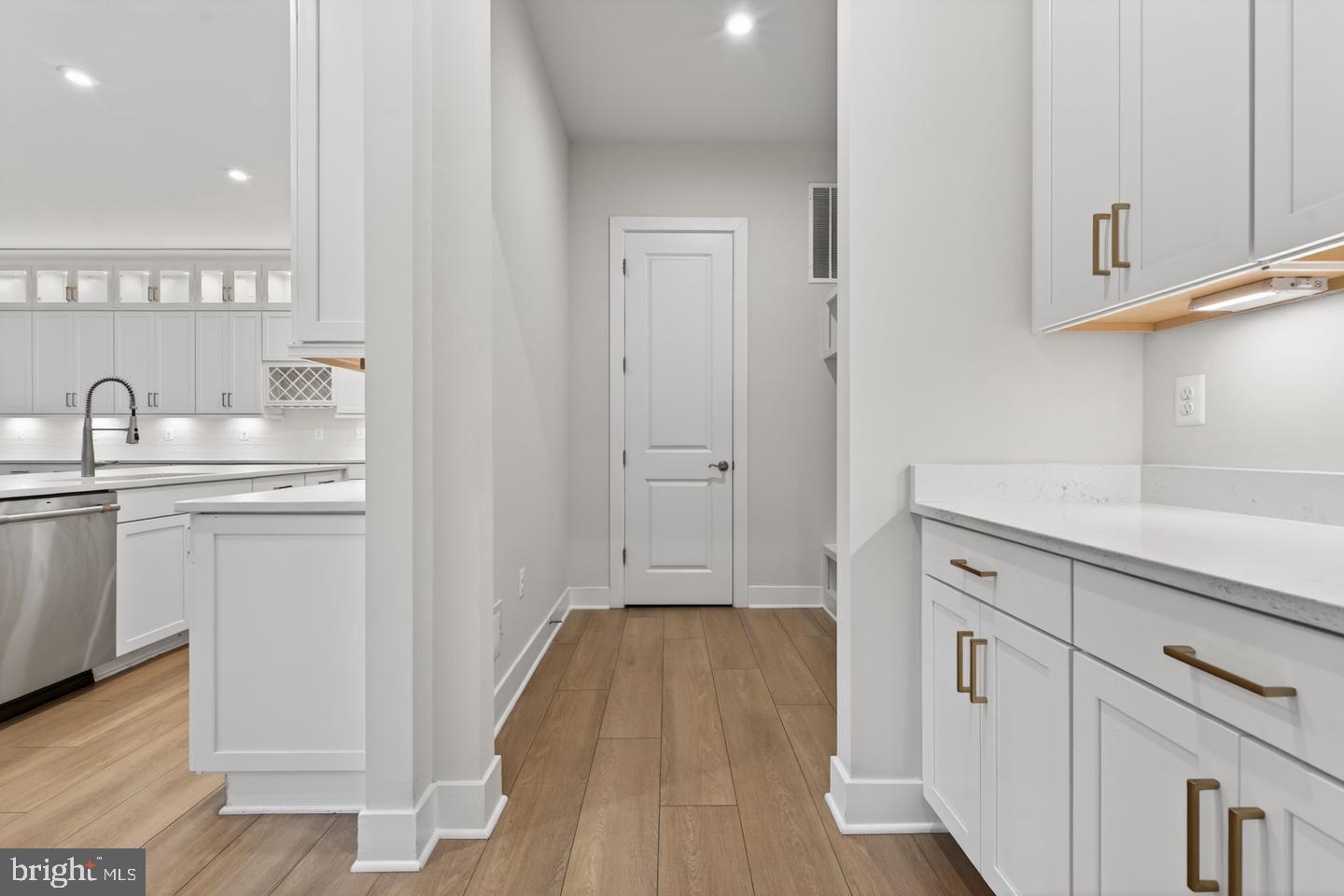 7305 Sugar Magnolia Loop Property Photo 32