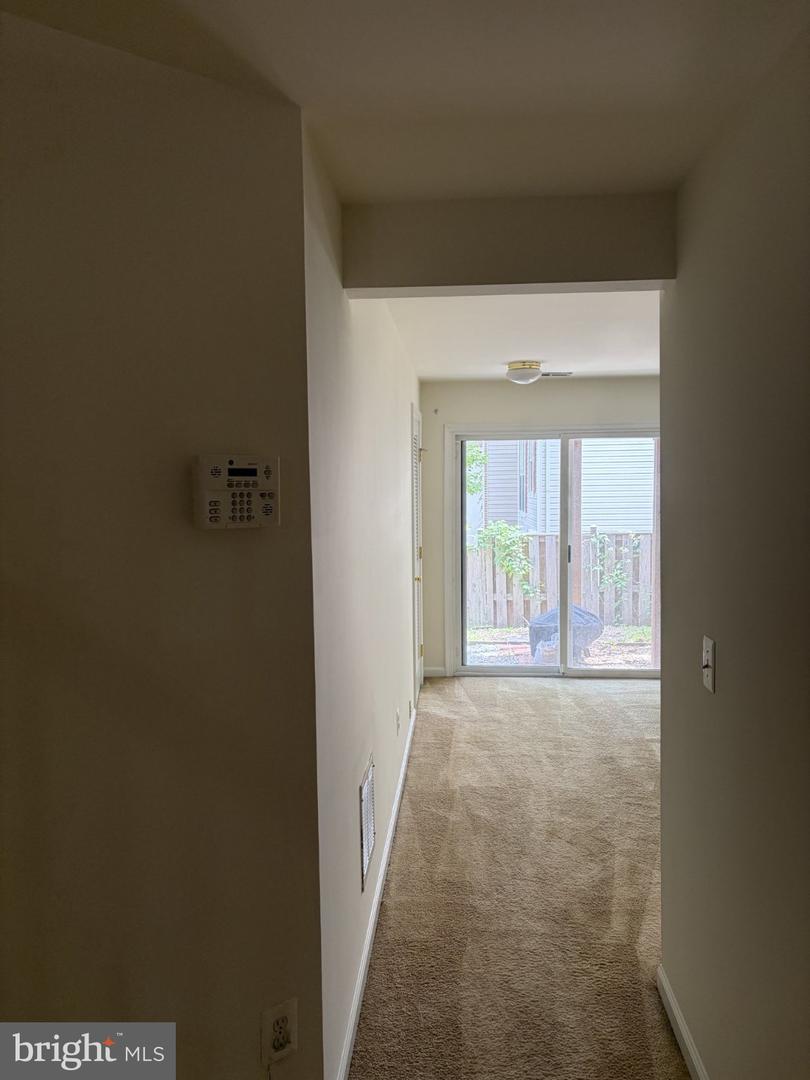 1265 Corbett Pl Property Photo 7