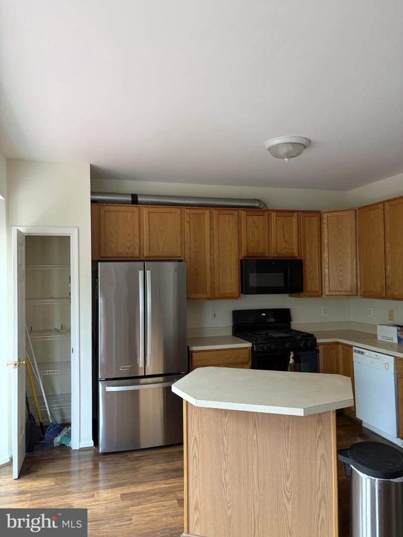 1265 Corbett Pl Property Photo 14