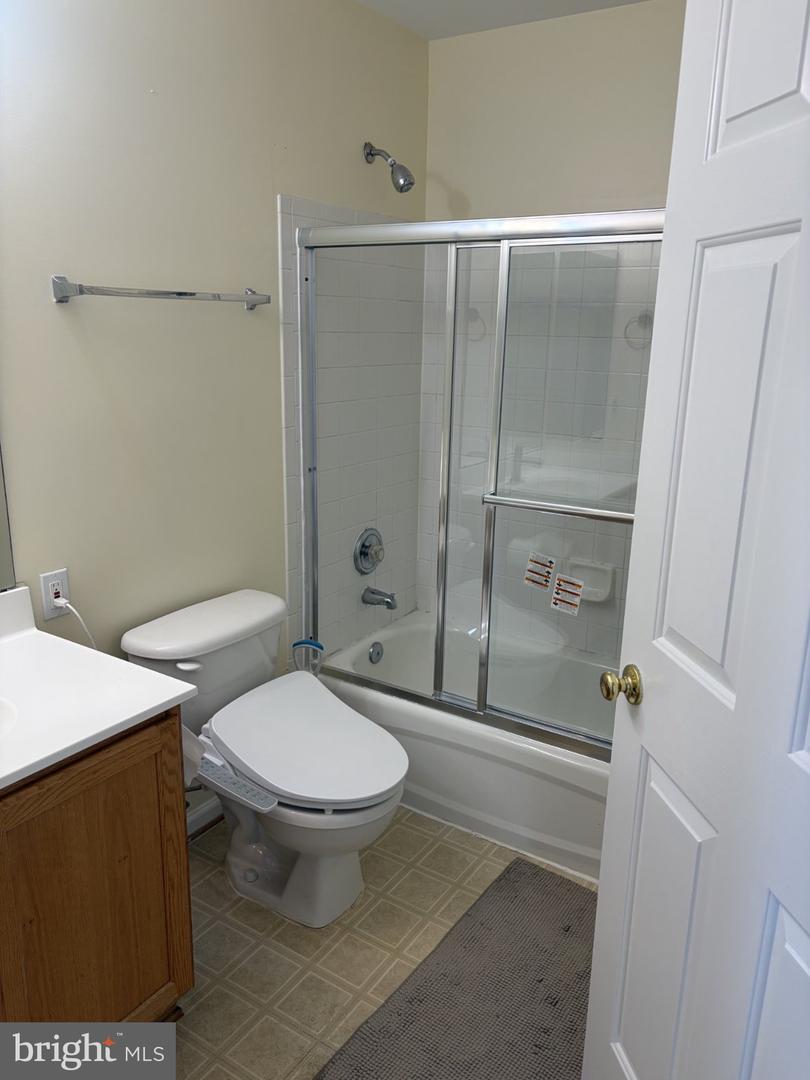 1265 Corbett Pl Property Photo 24