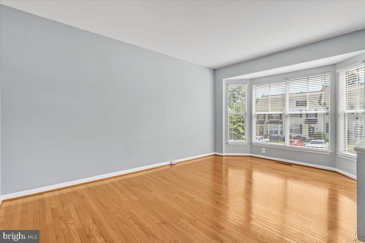11616 Nellings Pl Property Photo 4