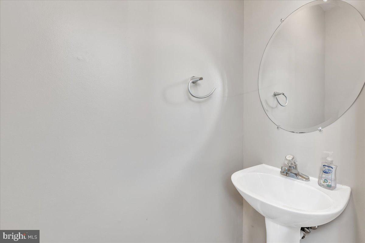 11616 Nellings Pl Property Photo 7