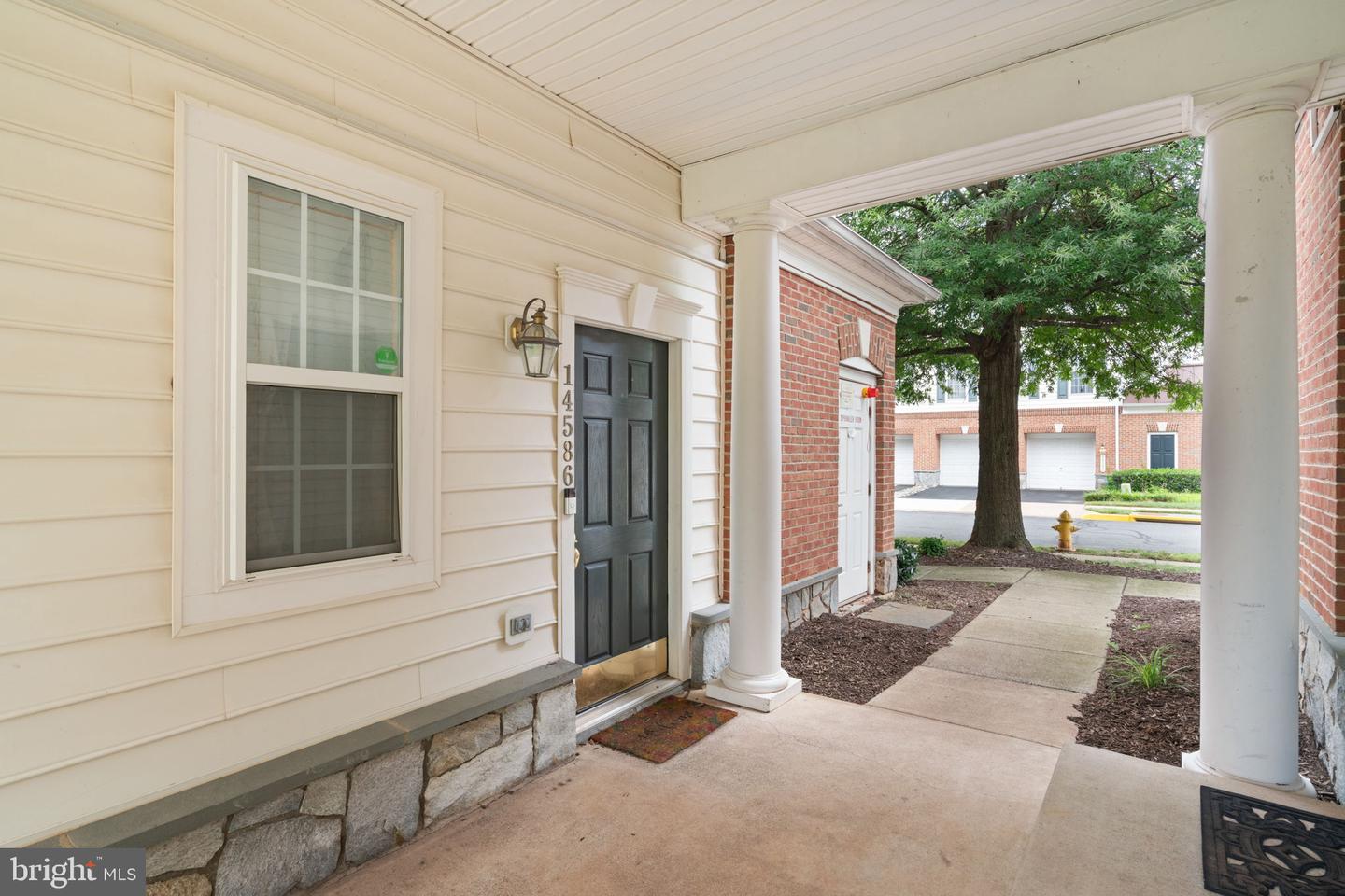 14586 Kylewood Way Property Photo 6
