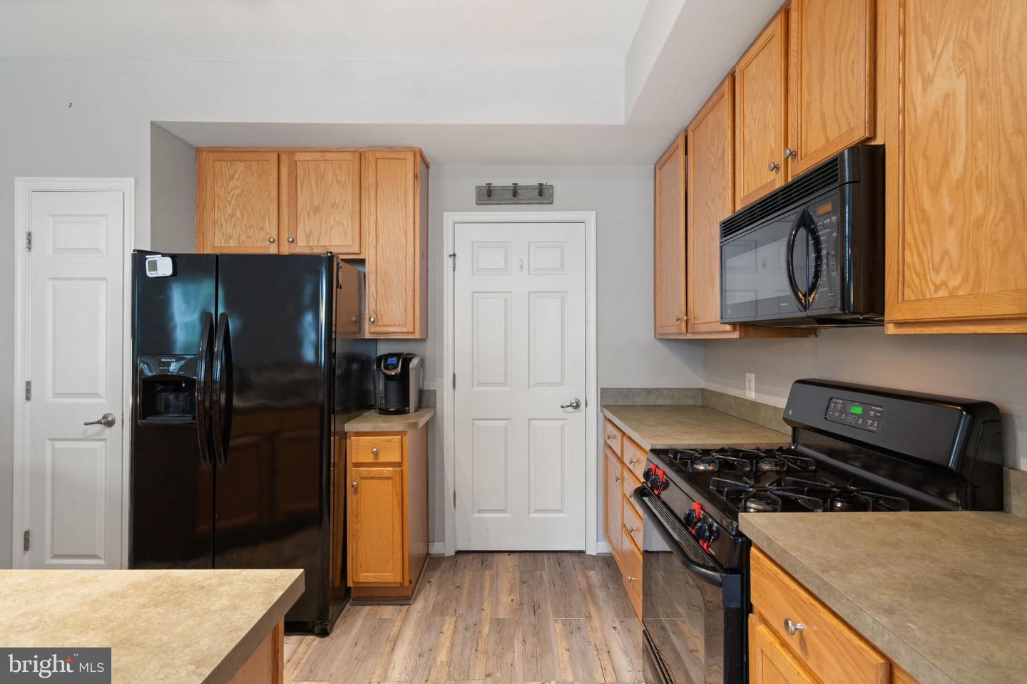 14586 Kylewood Way Property Photo 12