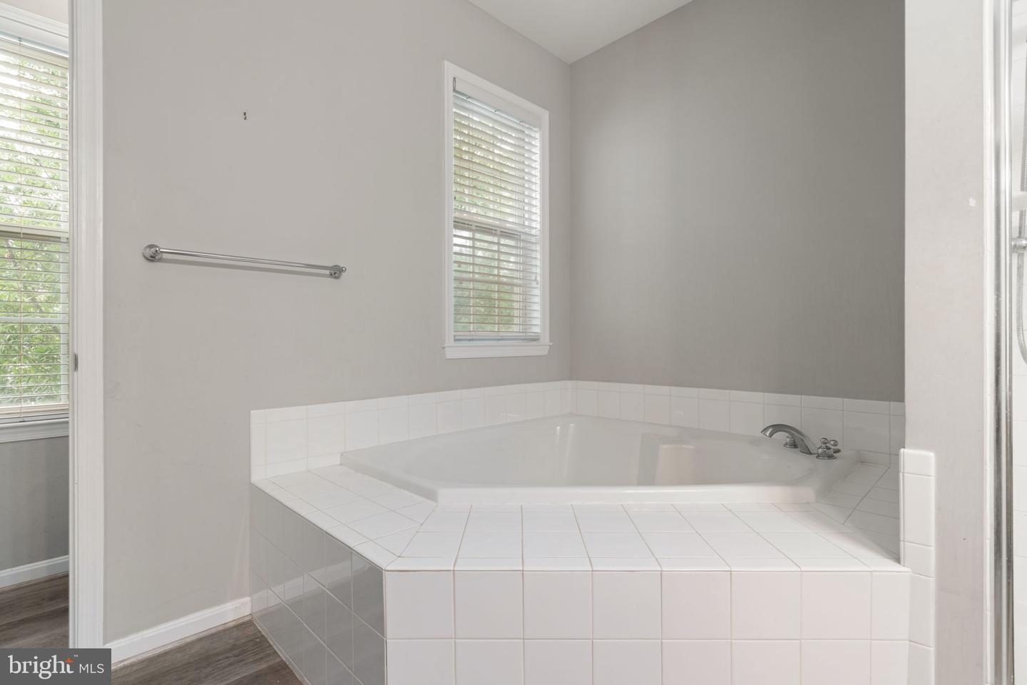 14586 Kylewood Way Property Photo 18