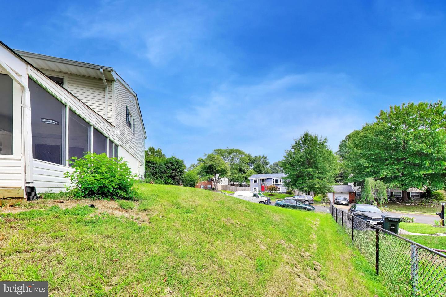 4401 Kentmore Dr Property Photo 24