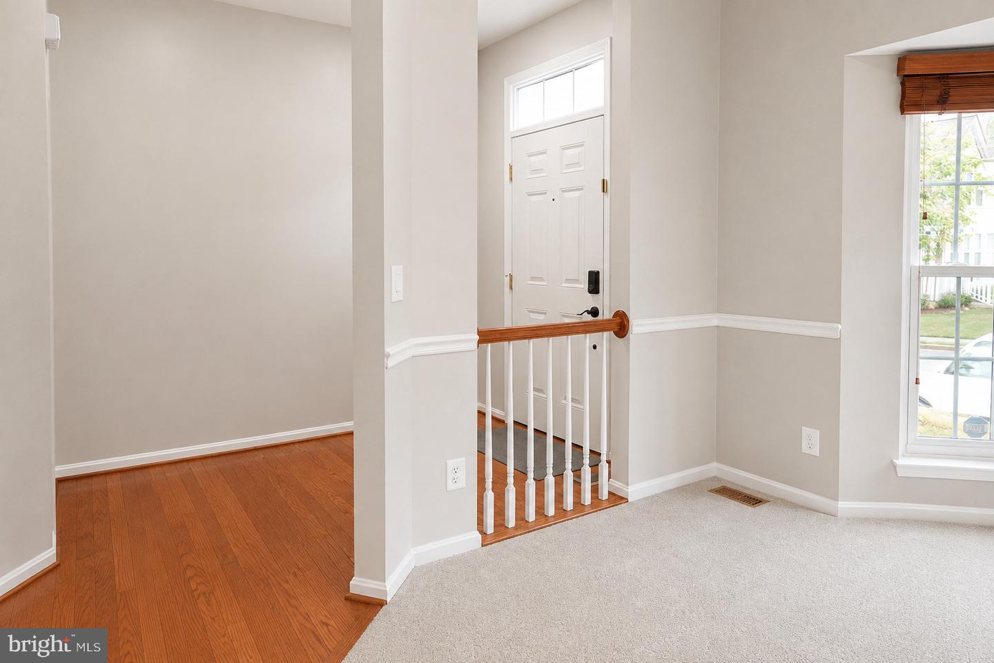 4876 Ebb Tide Ct Property Photo 2