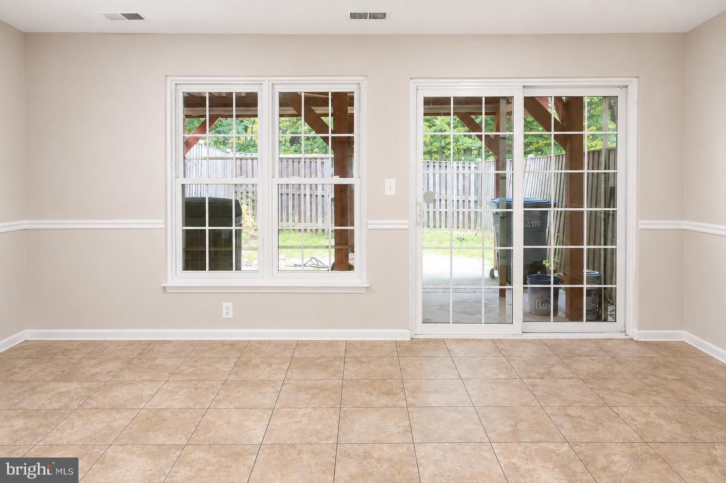 4876 Ebb Tide Ct Property Photo 17