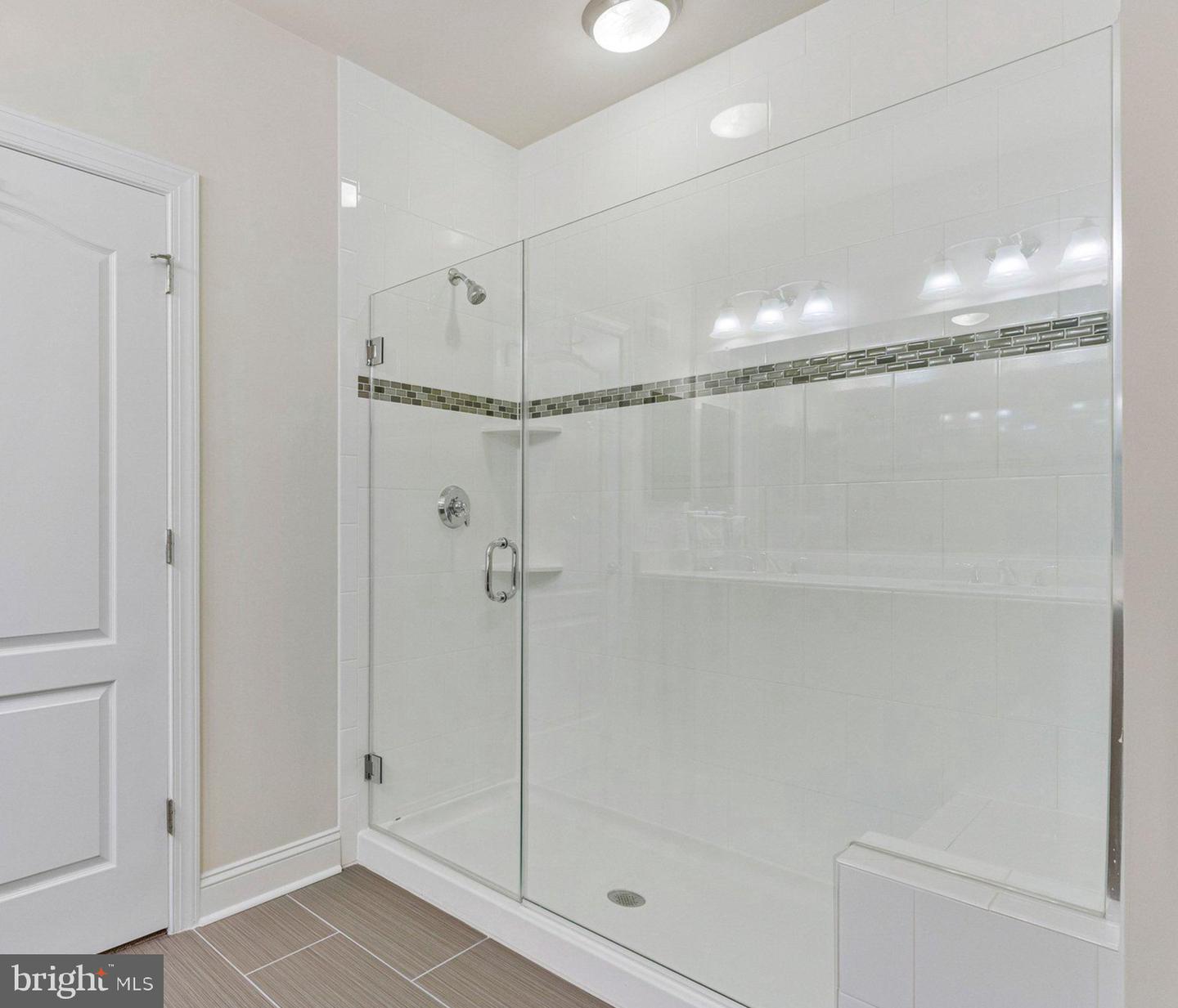15140 Heather Mill Ln #404 Property Photo 10