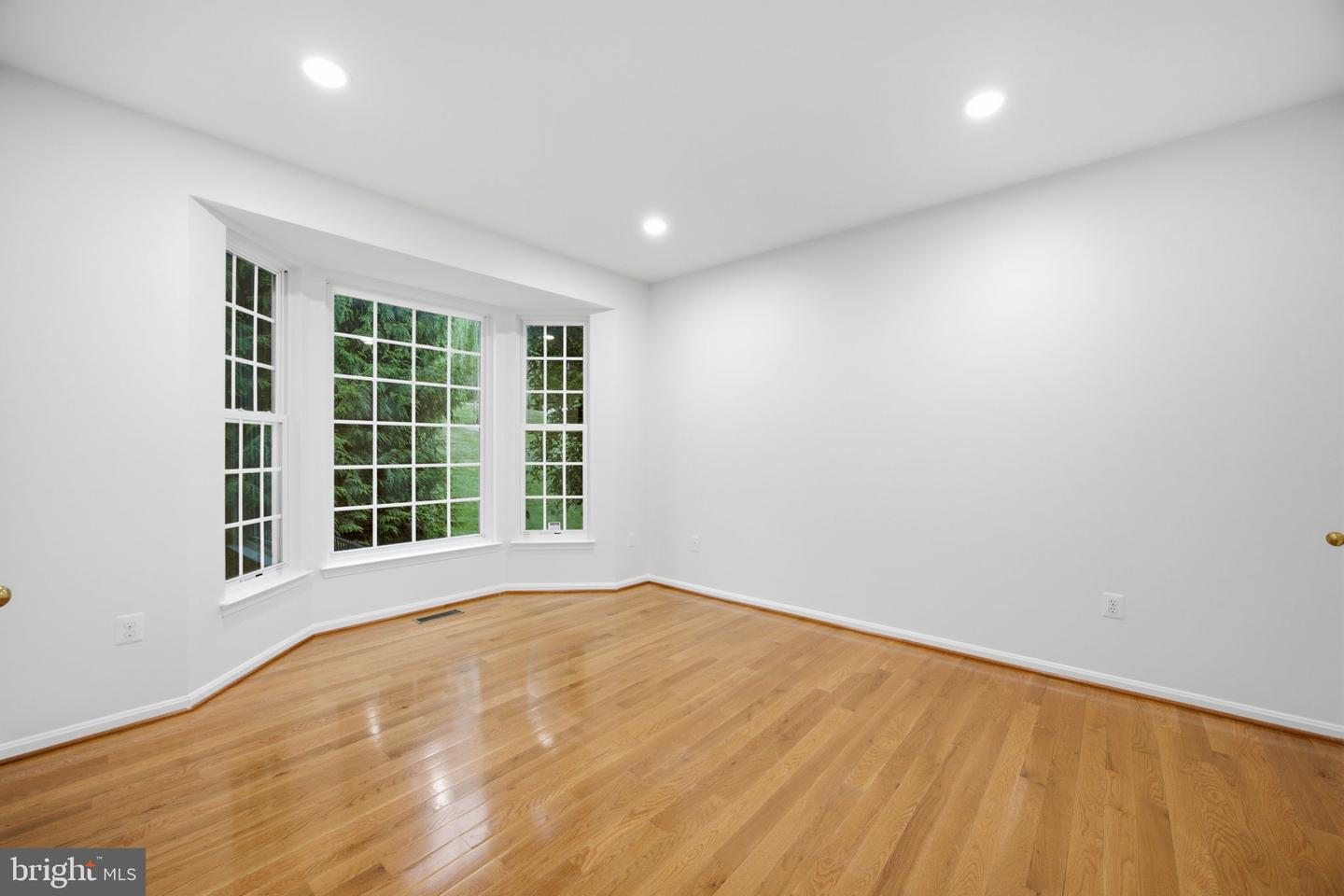 3604 Water Birch Ct Property Photo 12