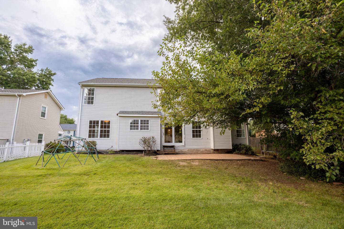 10412 Labrador Loop Property Photo 9