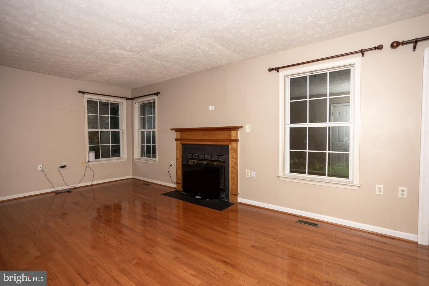 10412 Labrador Loop Property Photo 18