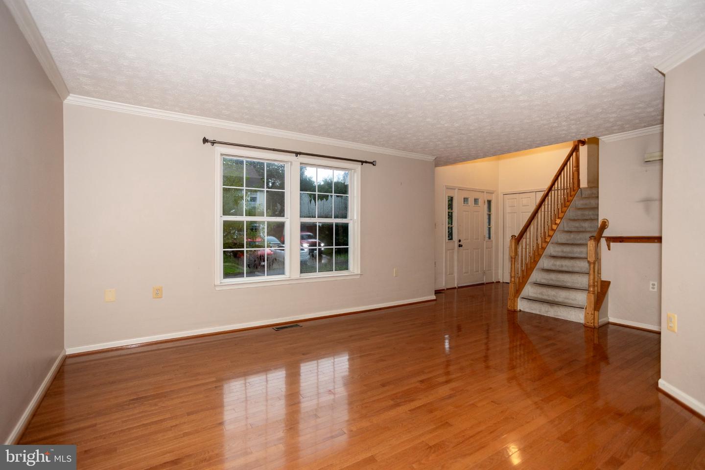 10412 Labrador Loop Property Photo 23