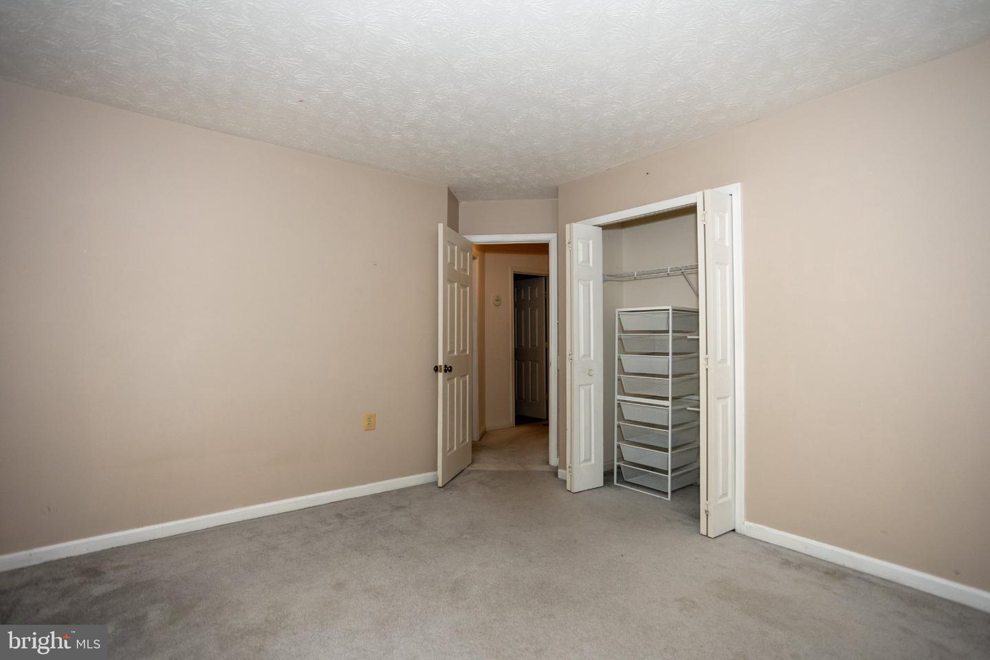 10412 Labrador Loop Property Photo 48
