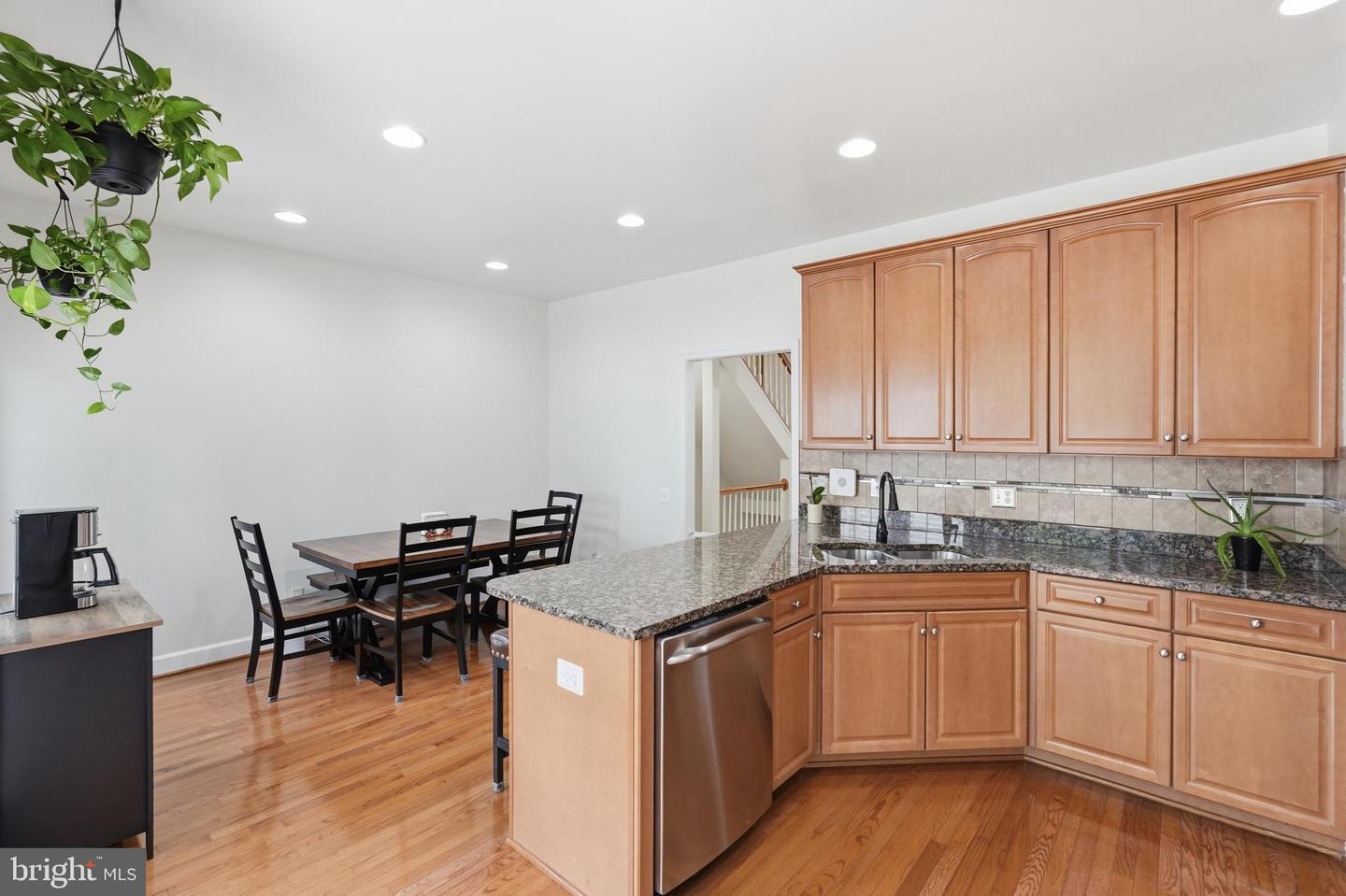 2205 Greywing St Property Photo 5