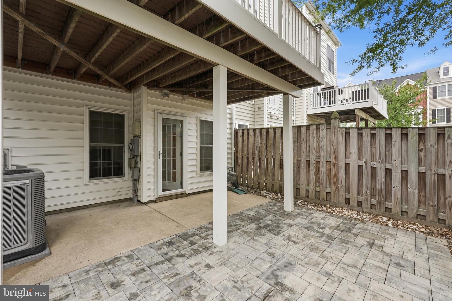 2205 Greywing St Property Photo 35