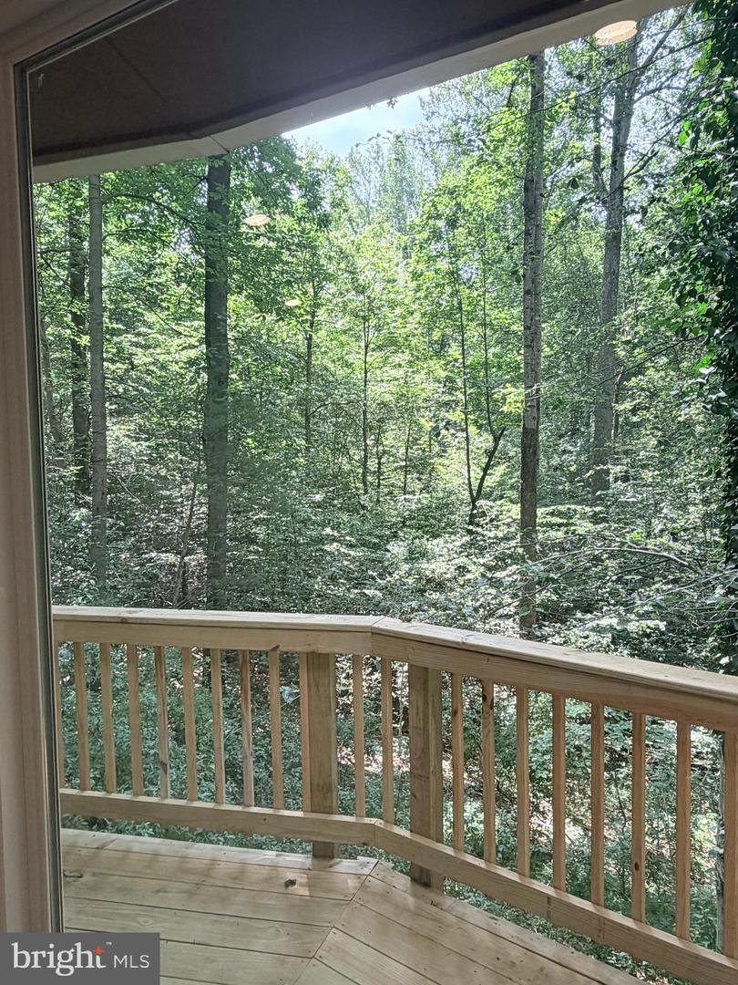 8133 Counselor Rd Property Photo 13