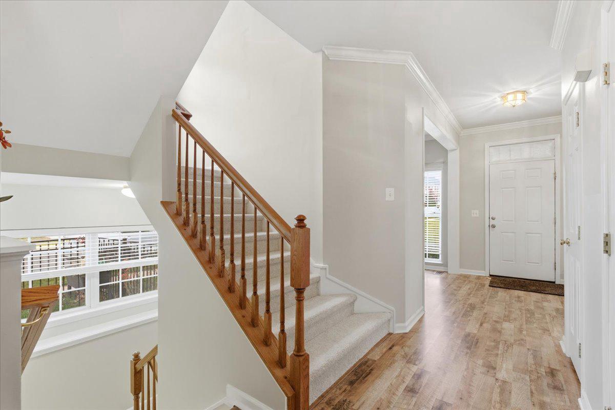 17037 Loftridge Ln Property Photo 7
