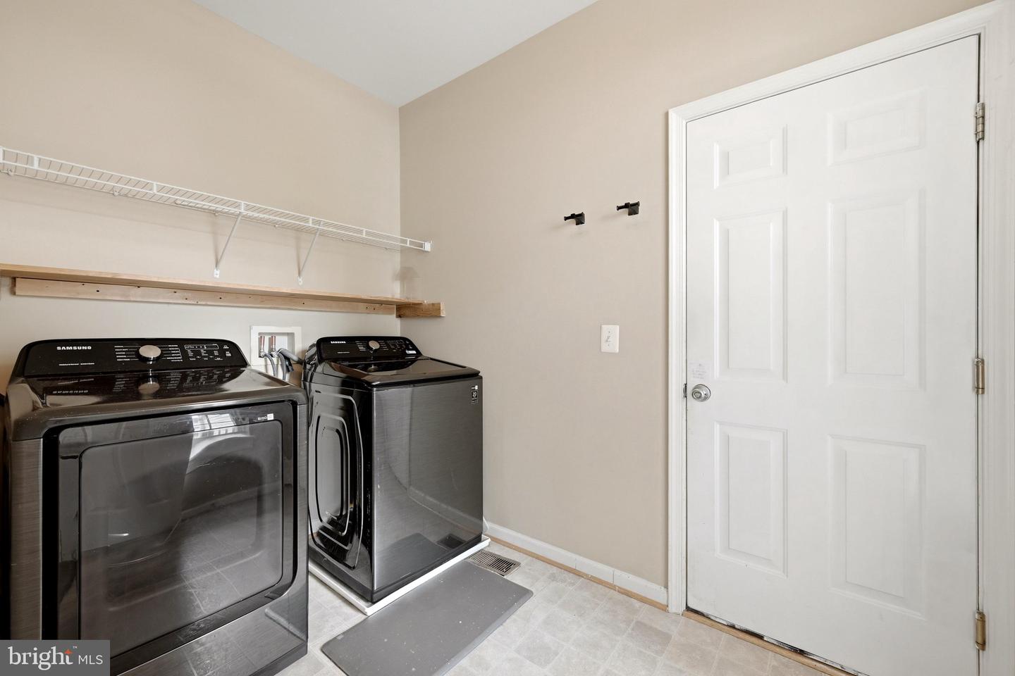 17037 Loftridge Ln Property Photo 29