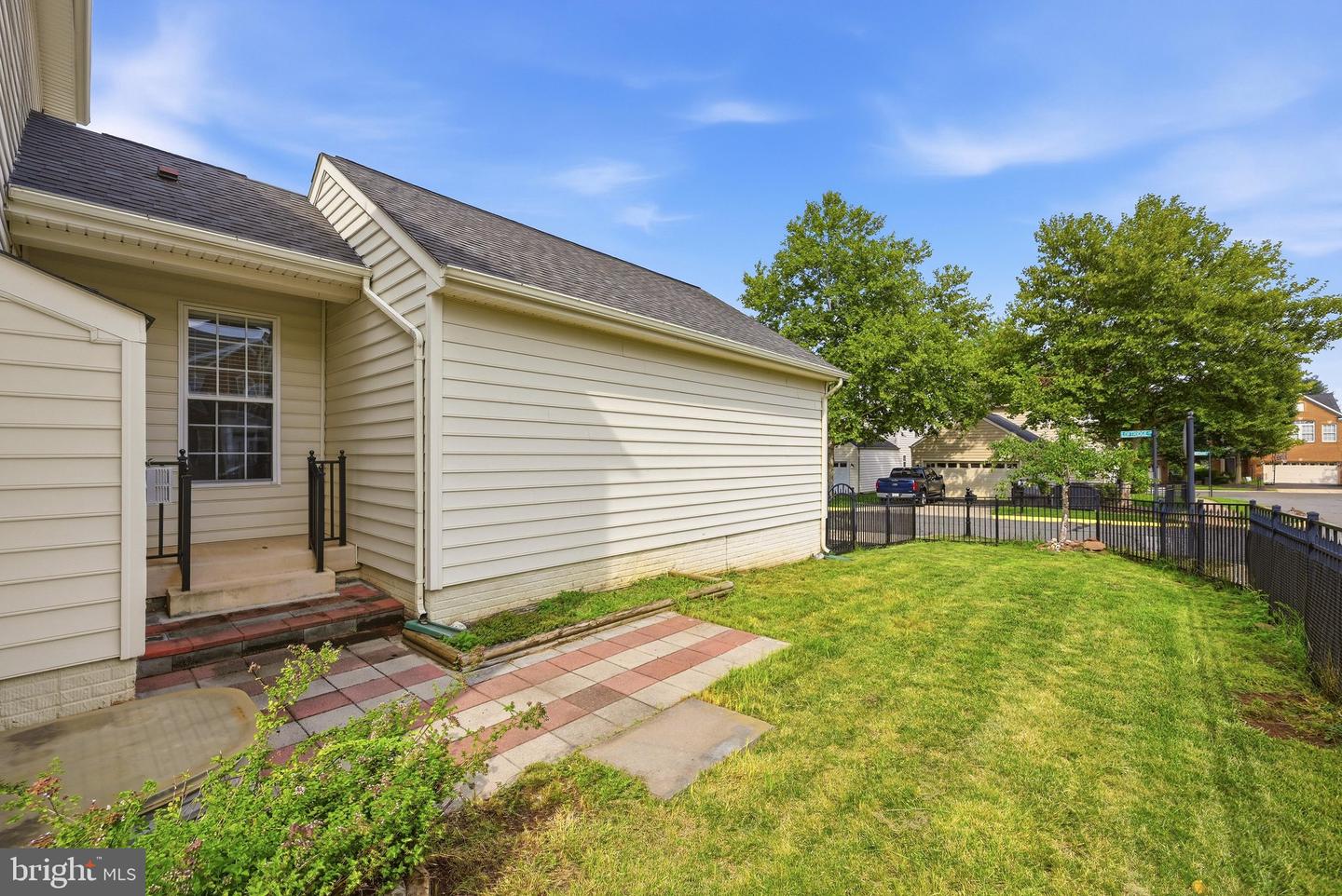 17037 Loftridge Ln Property Photo 60