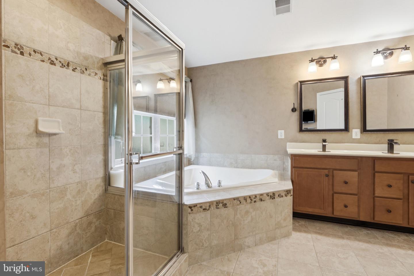 4644 Allens Mill Blvd Property Photo 11