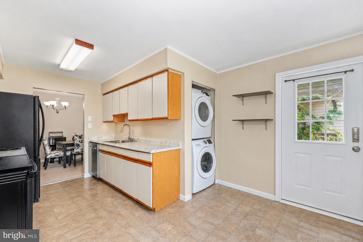 7410 Rokeby Dr Property Photo 11