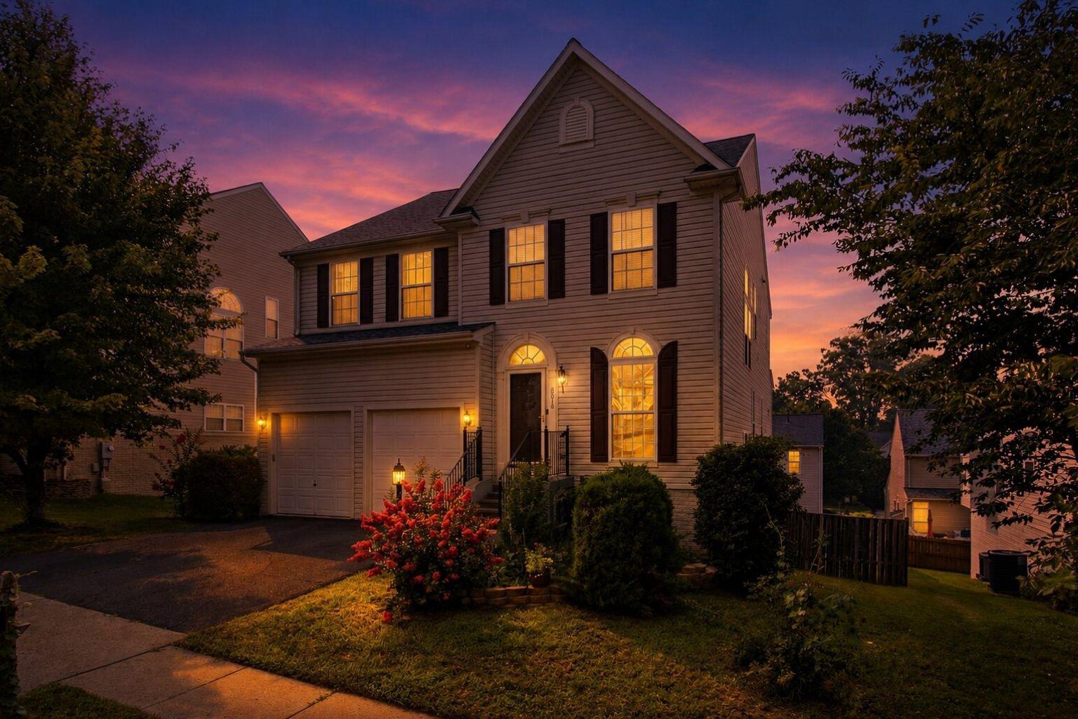 8016 Towering Oak Way Property Photo 1