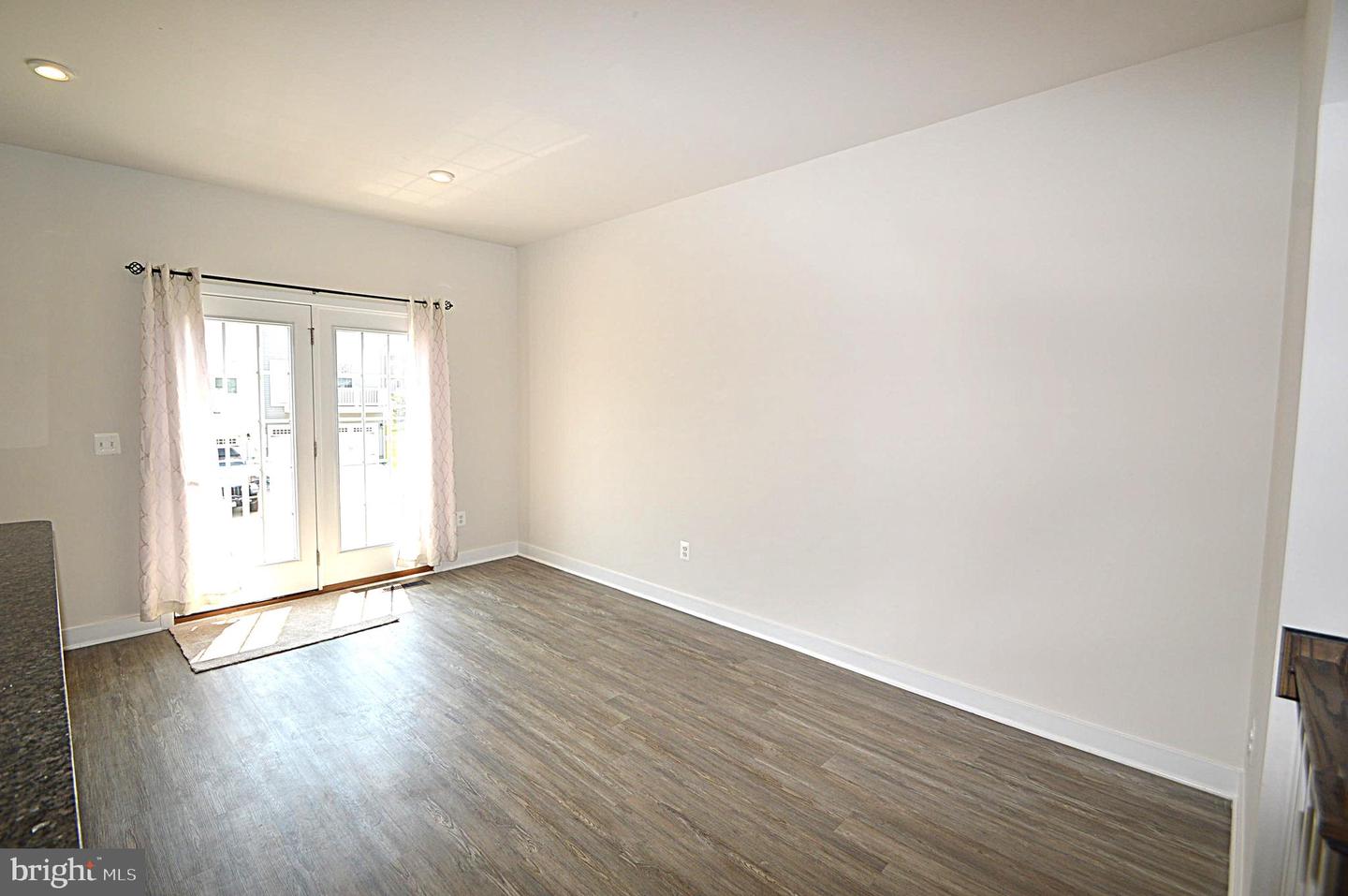11328 Willow Green Cir Property Photo 16