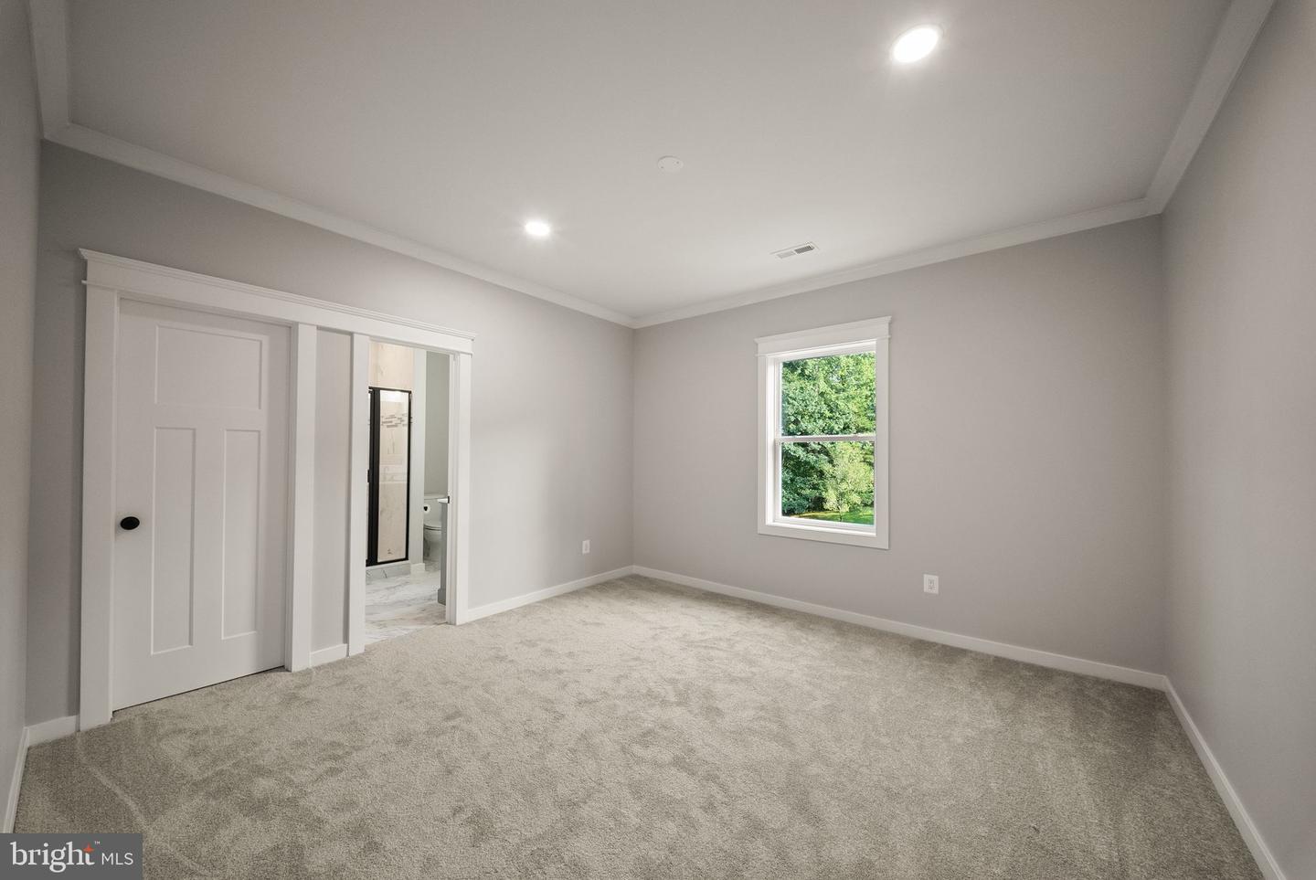8020 Pinnacle Ridge Dr Property Photo 40