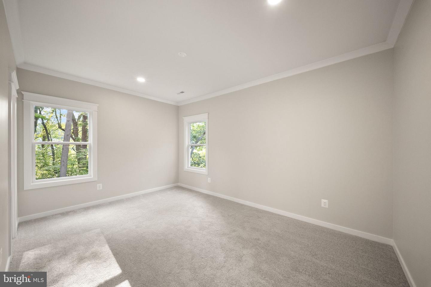 8020 Pinnacle Ridge Dr Property Photo 44