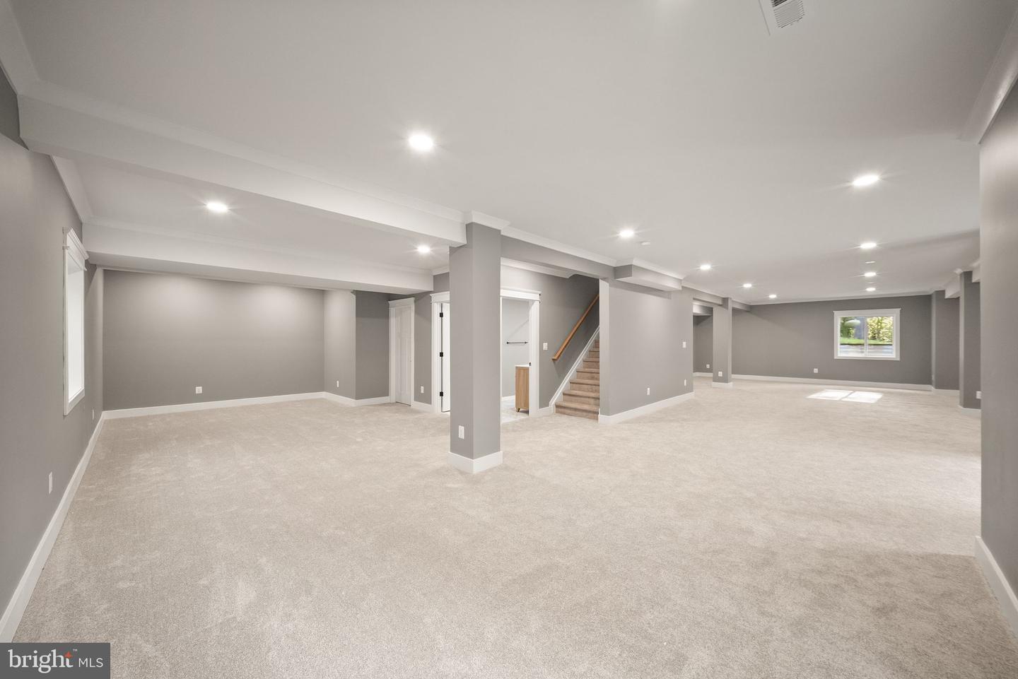 8020 Pinnacle Ridge Dr Property Photo 54