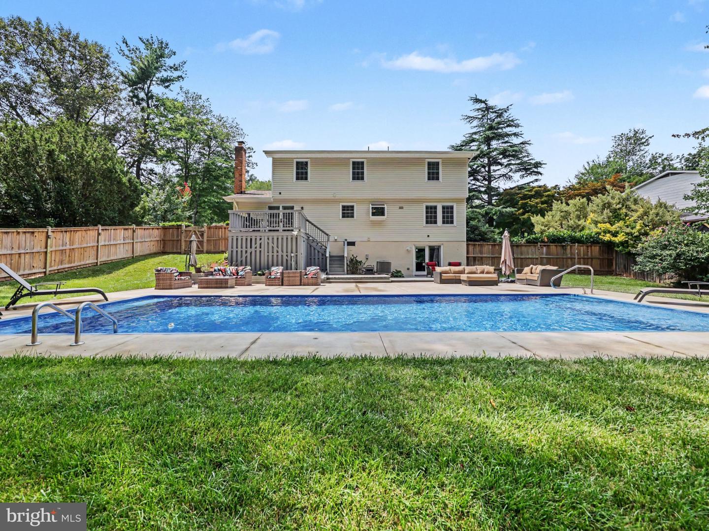 16101 Indus Dr Property Photo 3