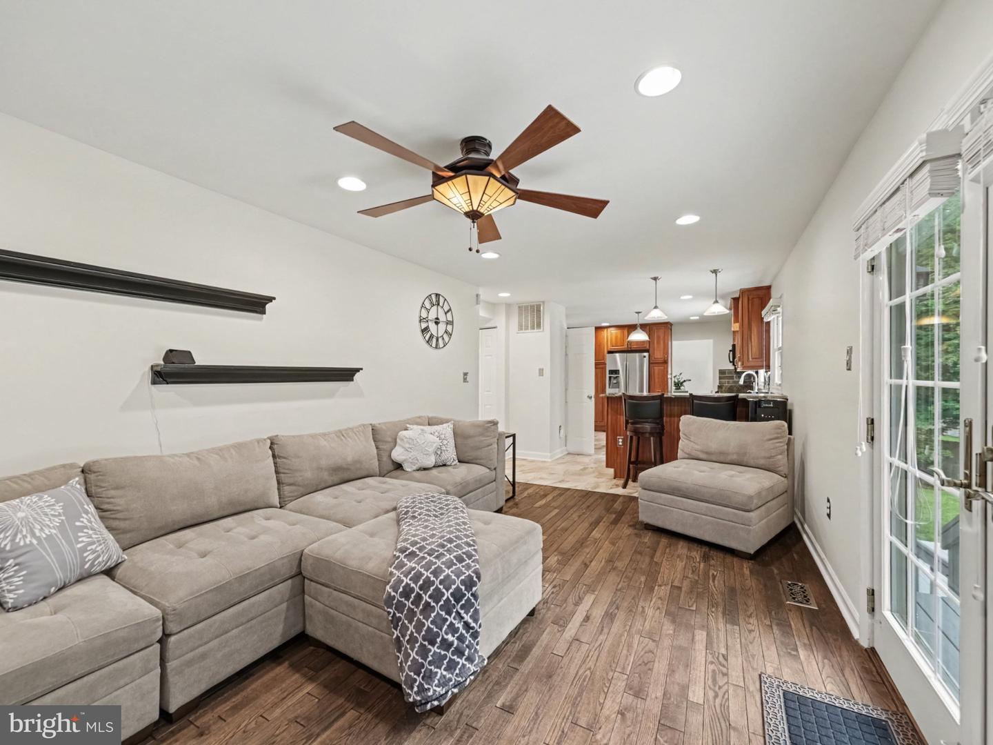 16101 Indus Dr Property Photo 14