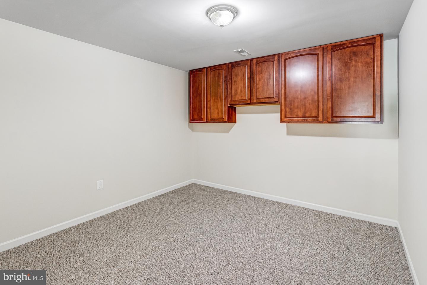 9450 Raith Ct Property Photo 38