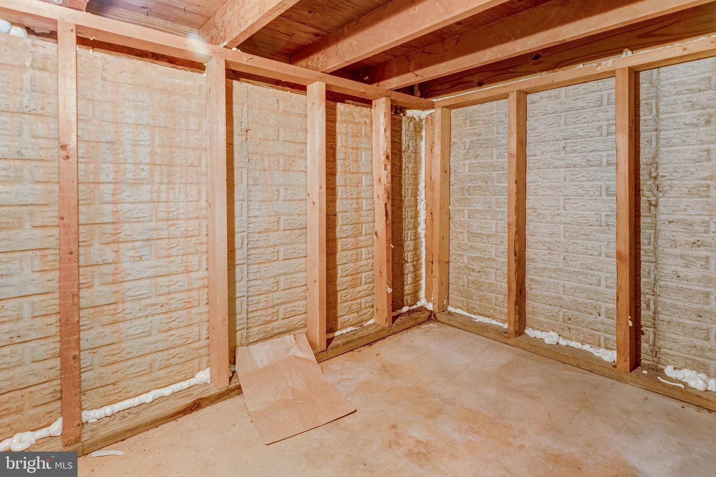15324 Waters Edge Ct Property Photo 24
