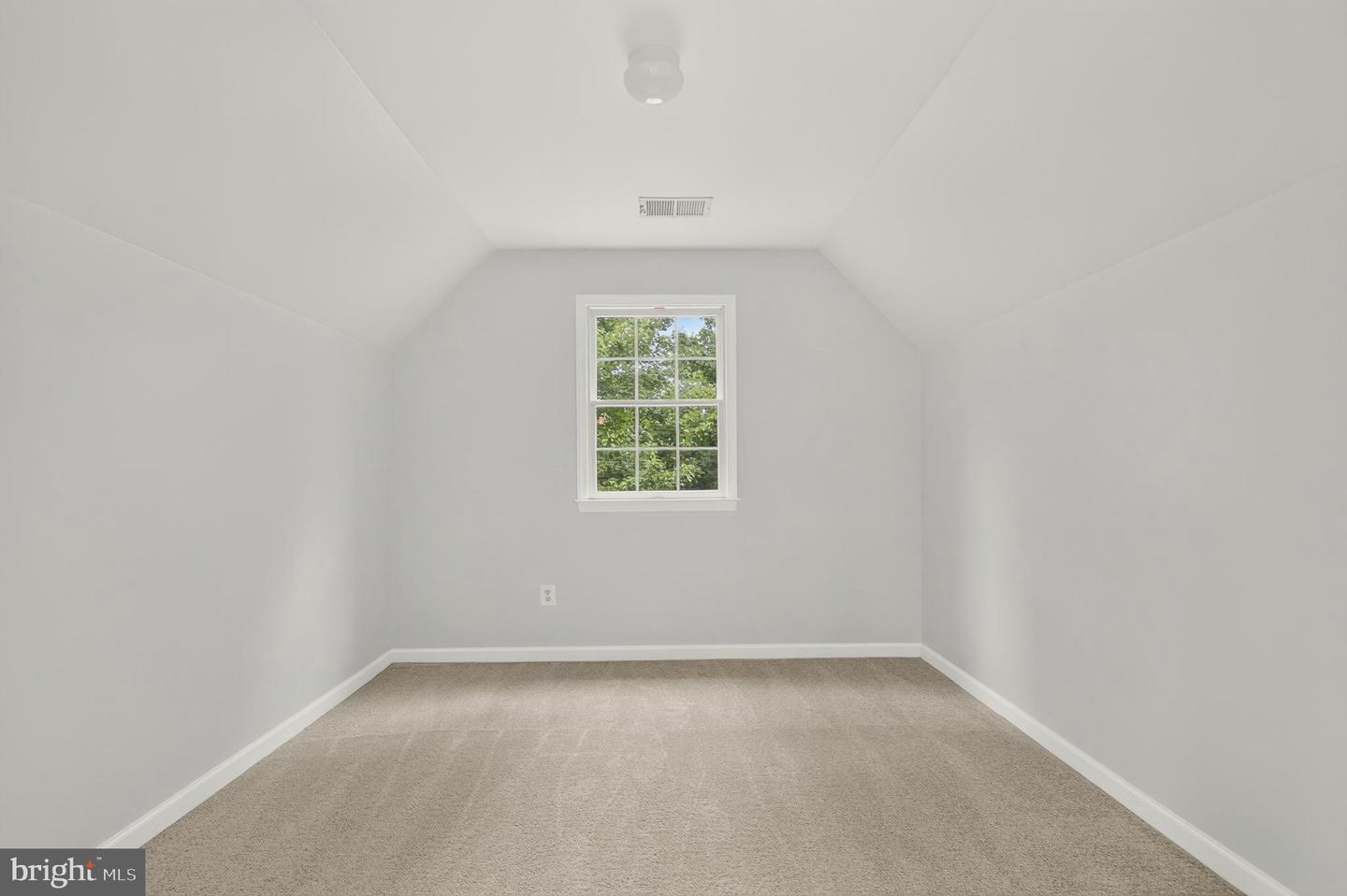 15039 Gaines Mill Cir Property Photo 42