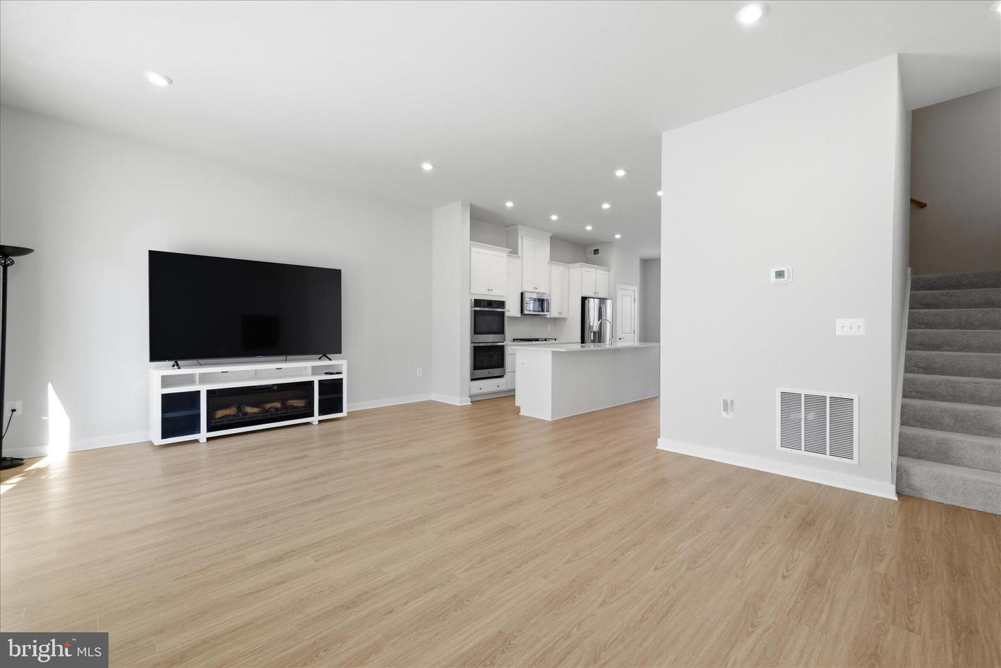 18351 Moss Garden Rd Property Photo 18
