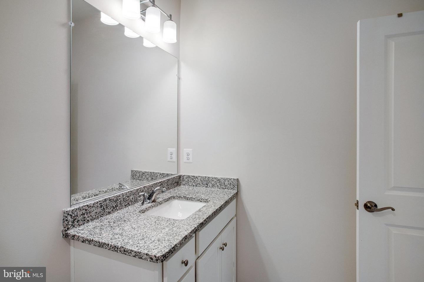 18351 Moss Garden Rd Property Photo 23