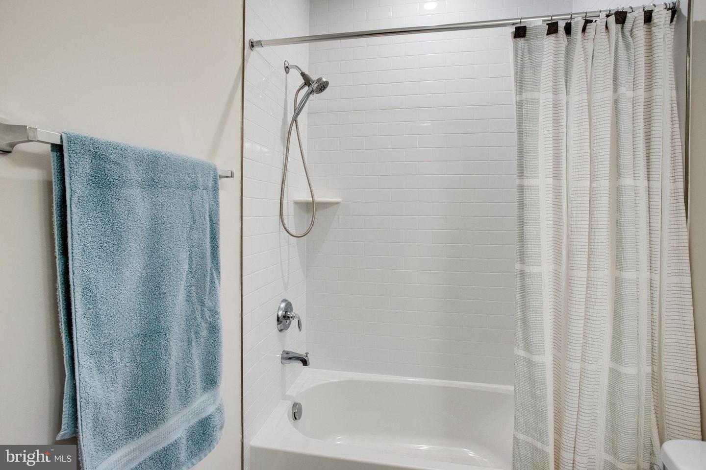 18351 Moss Garden Rd Property Photo 24