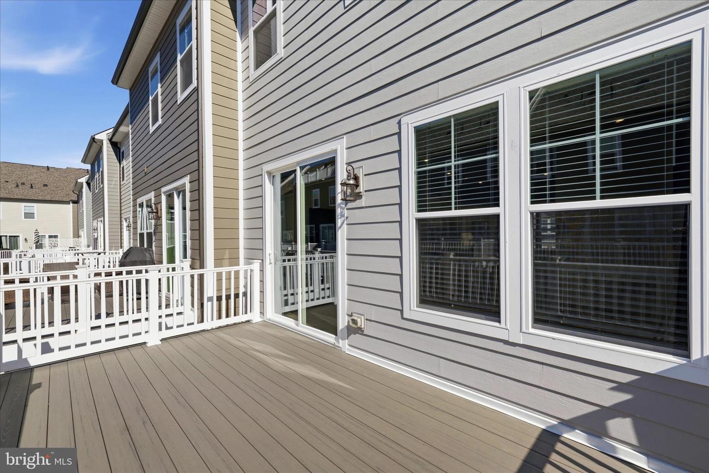 18351 Moss Garden Rd Property Photo 47