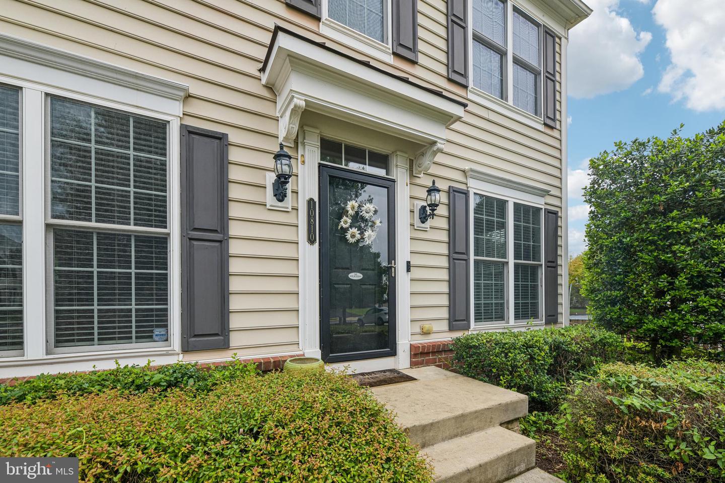10810 Valley Falls Ct Property Photo 8