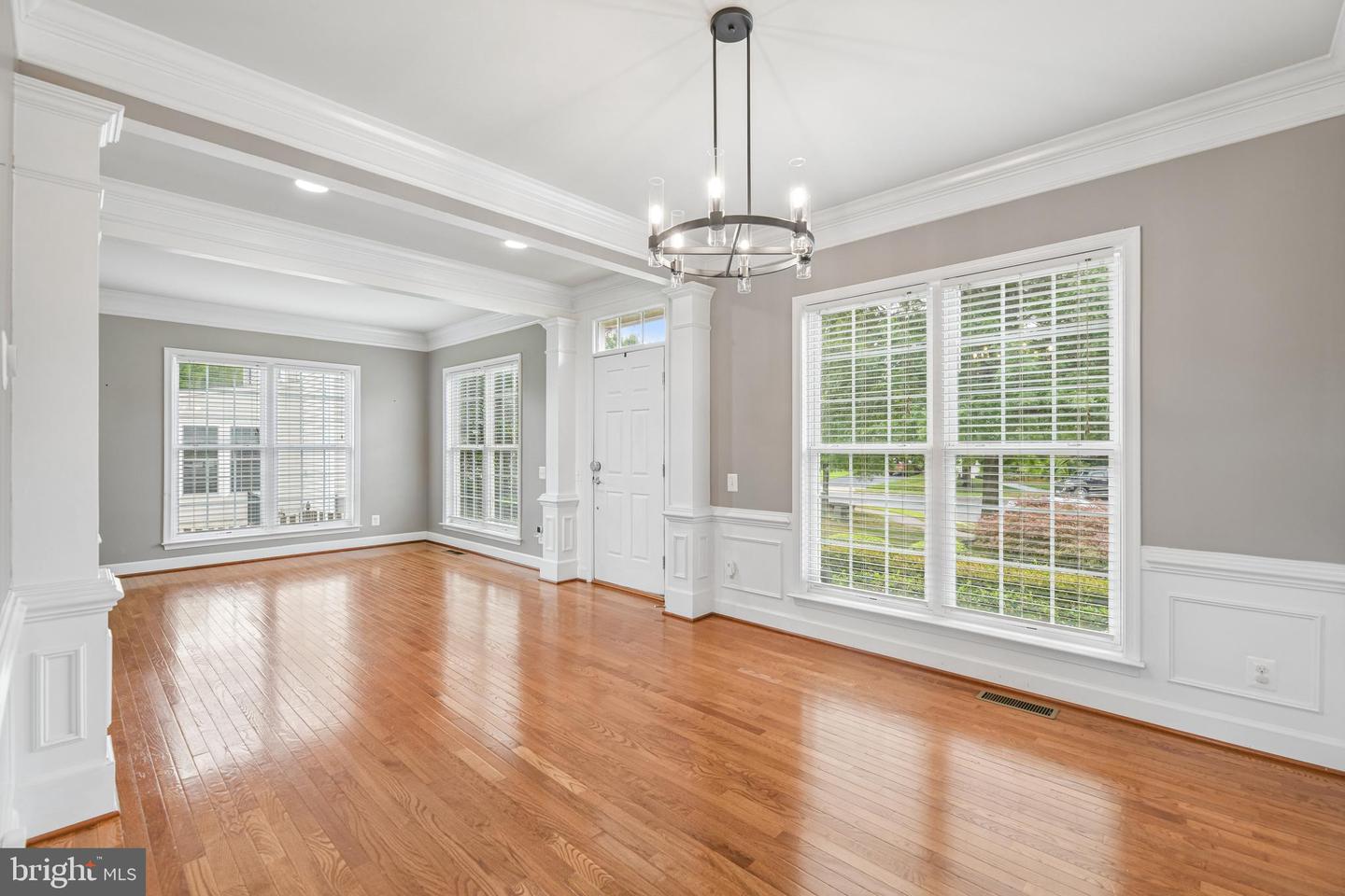 10810 Valley Falls Ct Property Photo 18