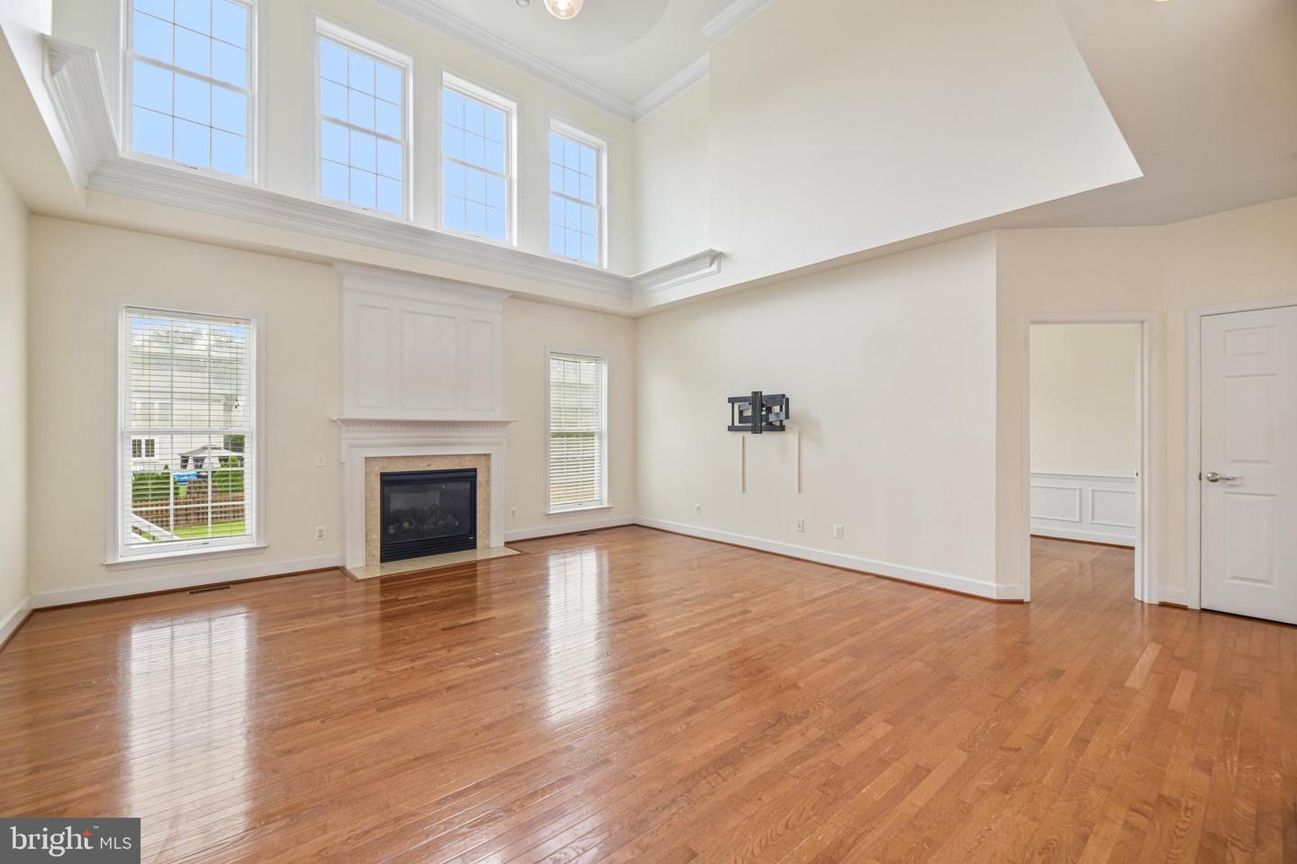 10810 Valley Falls Ct Property Photo 21
