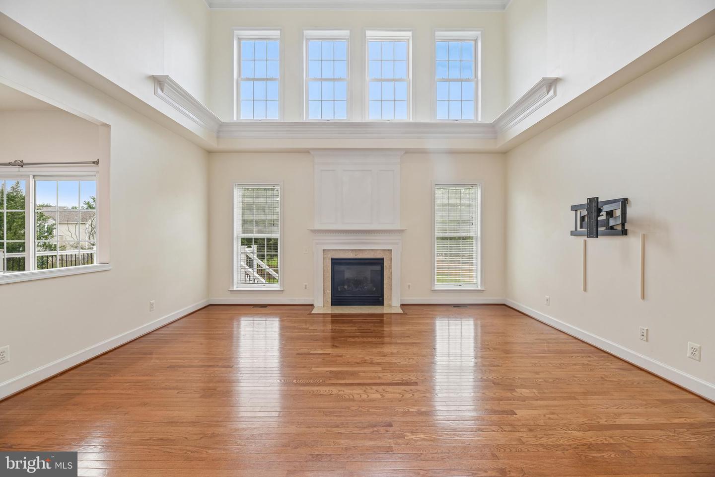 10810 Valley Falls Ct Property Photo 22