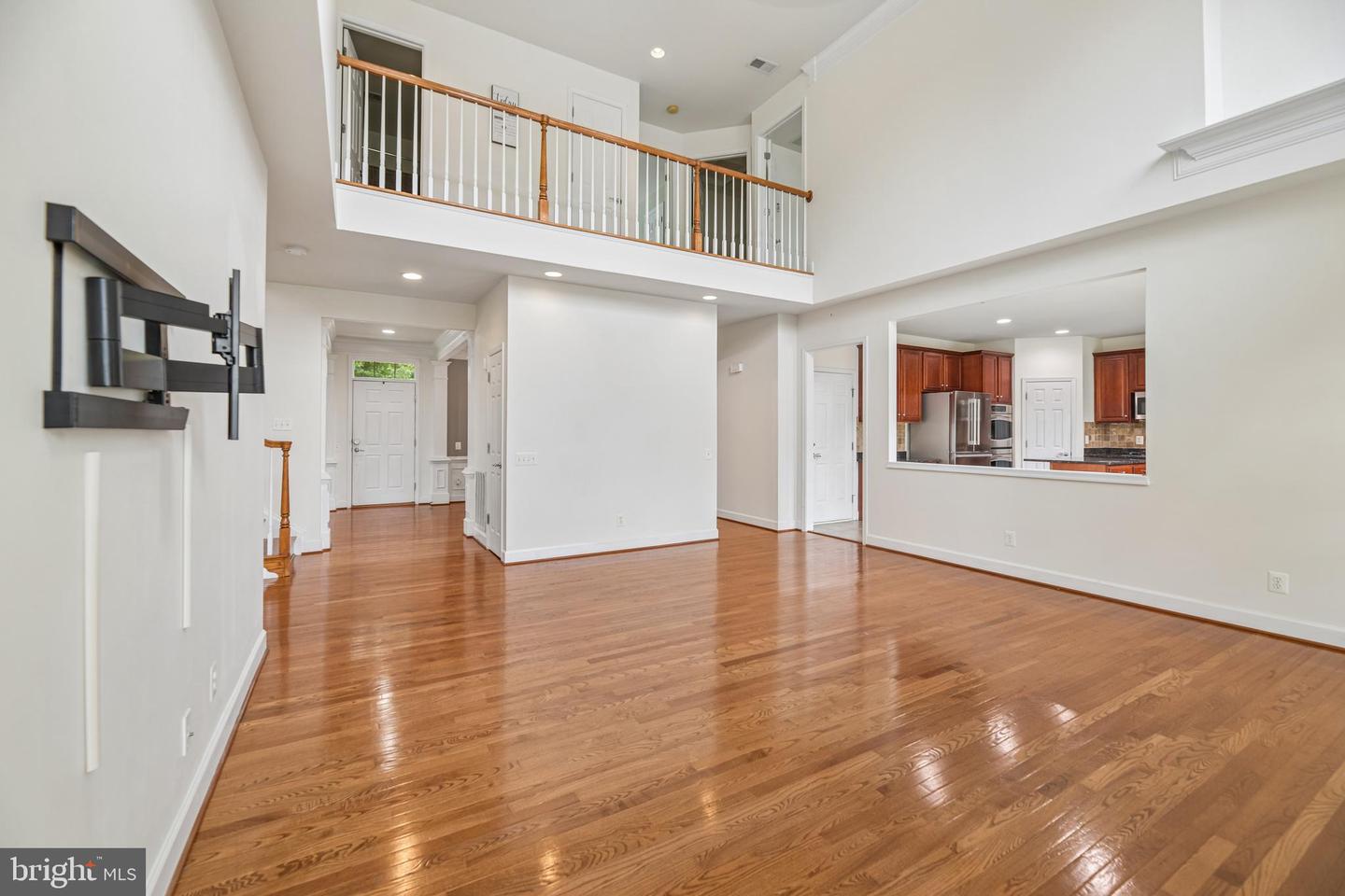 10810 Valley Falls Ct Property Photo 23