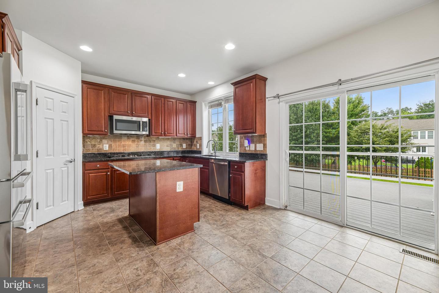 10810 Valley Falls Ct Property Photo 27