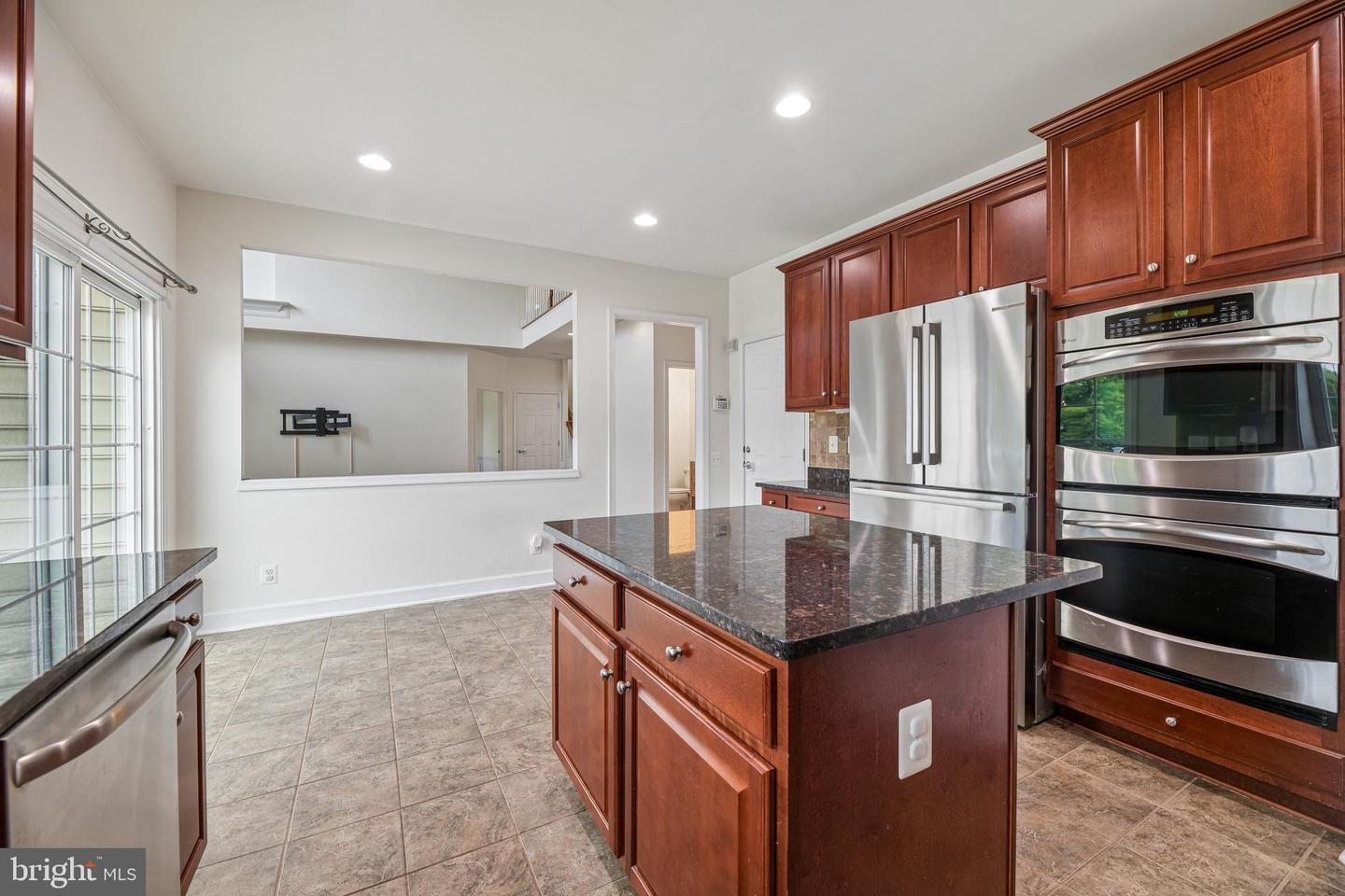 10810 Valley Falls Ct Property Photo 28